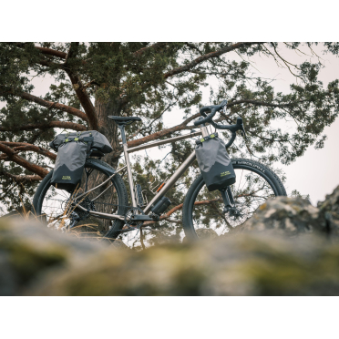 Sacoches de fourche Old Man Mountain Hemlock avec Flip Cages