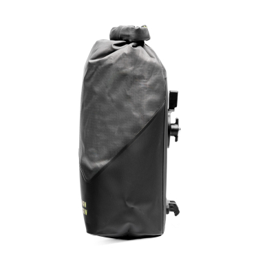 Sacoches de fourche Old Man Mountain Hemlock avec Flip Cages