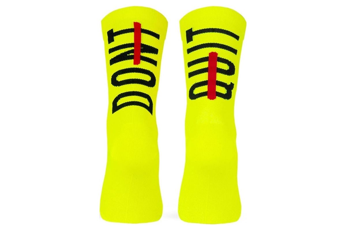 Paire de chaussettes cycliste Pacific & Co - Don't Quit - Jaune Paire de chaussettes cycliste Pacific & Co - Don't Quit - Jaune