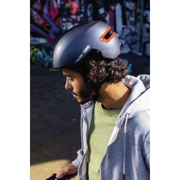 Casque vélo Urbain Abus HUD-Y à Eclairage Intégré