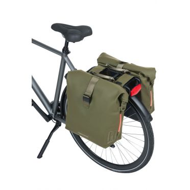 Sacoche double vélo à LED Basil SoHo 41L