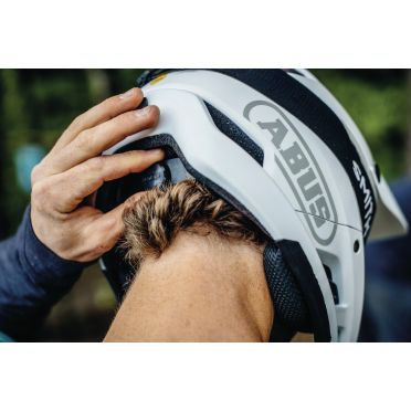 Casque VTT Abus AirDrop MIPS