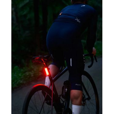 Eclairage vélo LED arrière Knog Blinder Road R150