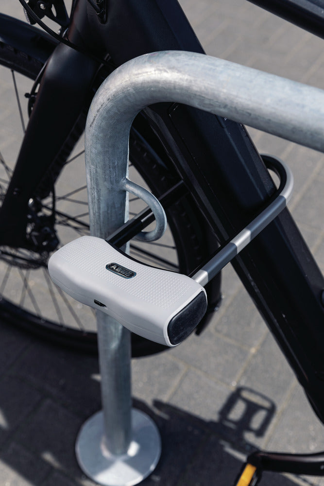 Antivol vélo en U connecté Abus 770A SmartX avec Alarme