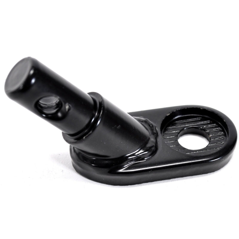 Attache remorque à fixation sur moyeu PNA