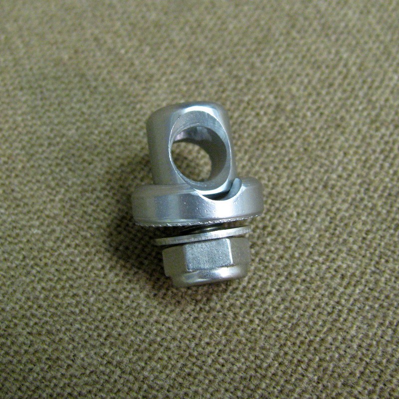 Boulon de vissage pour rack Nitto