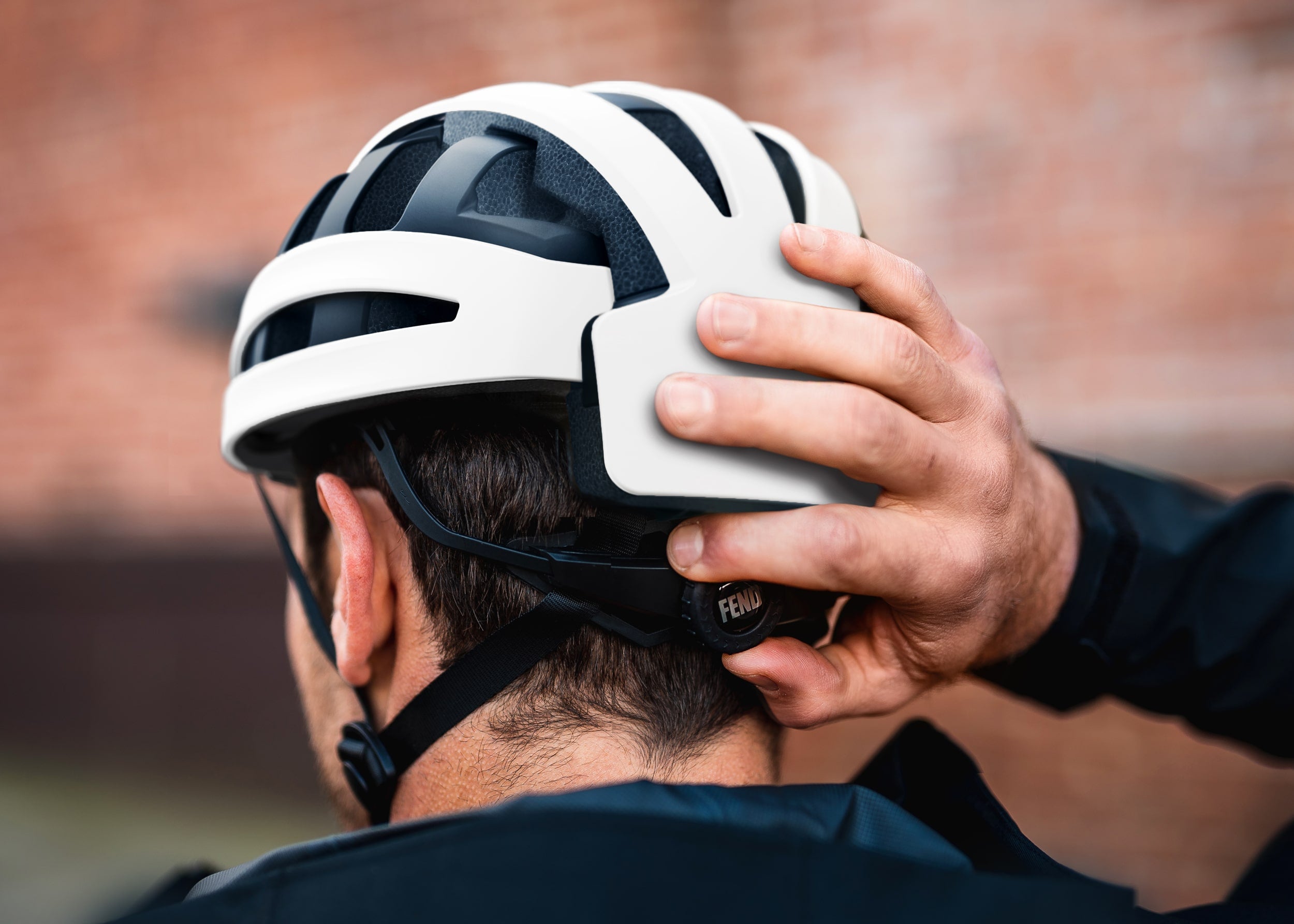 FEND folding bicycle helmet