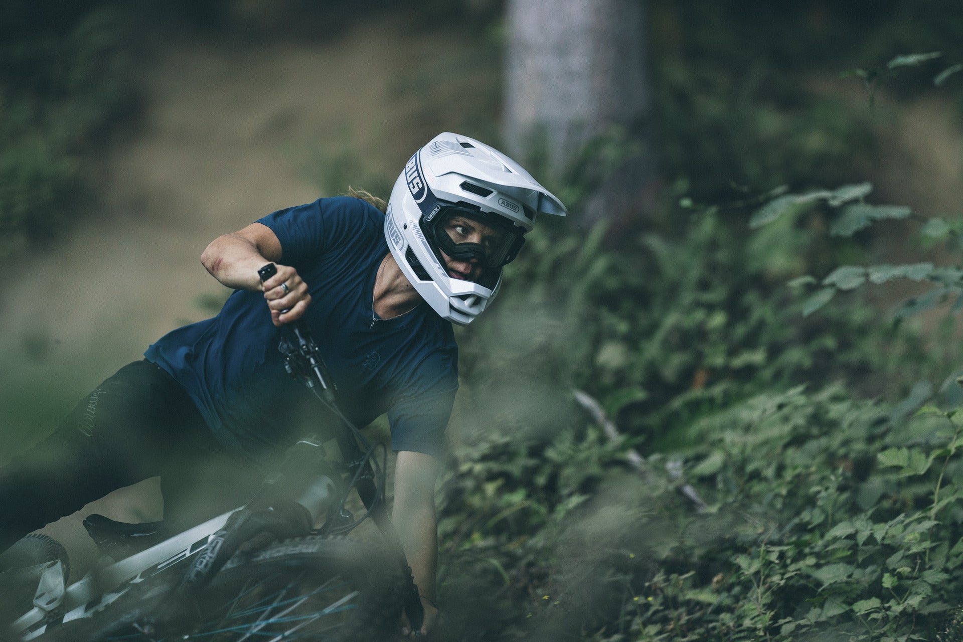 Casque de VTT Abus HiDrop