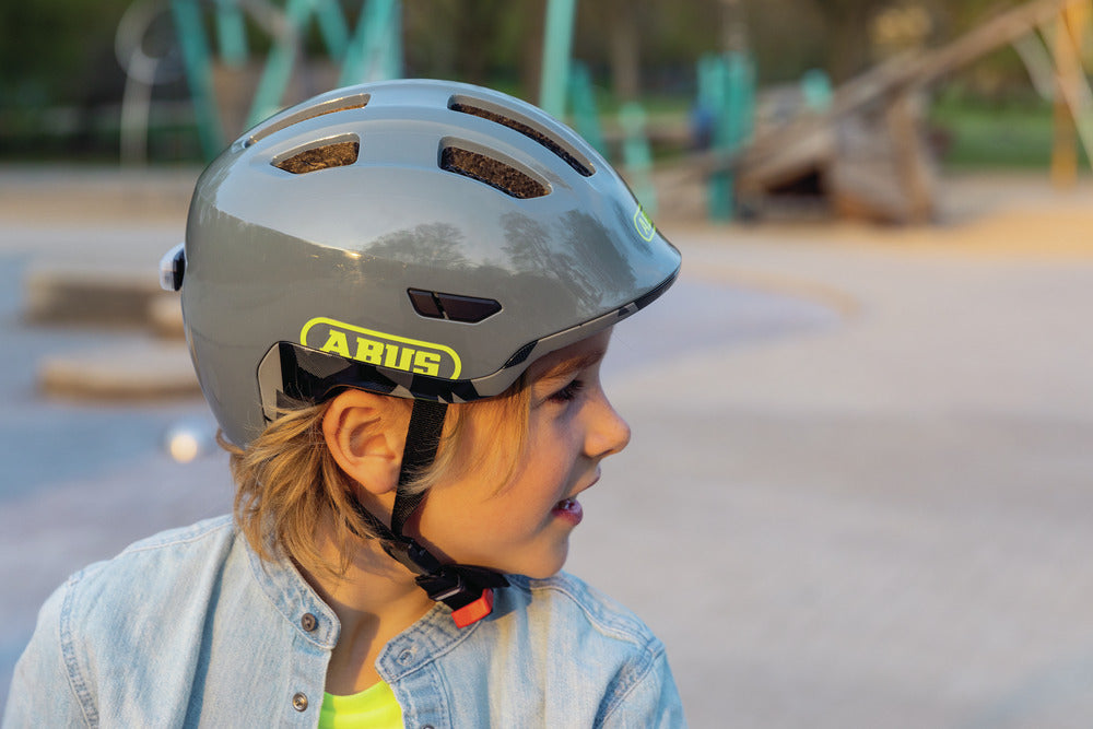 Casque vélo enfant Abus Smiley 3.0 ACE LED