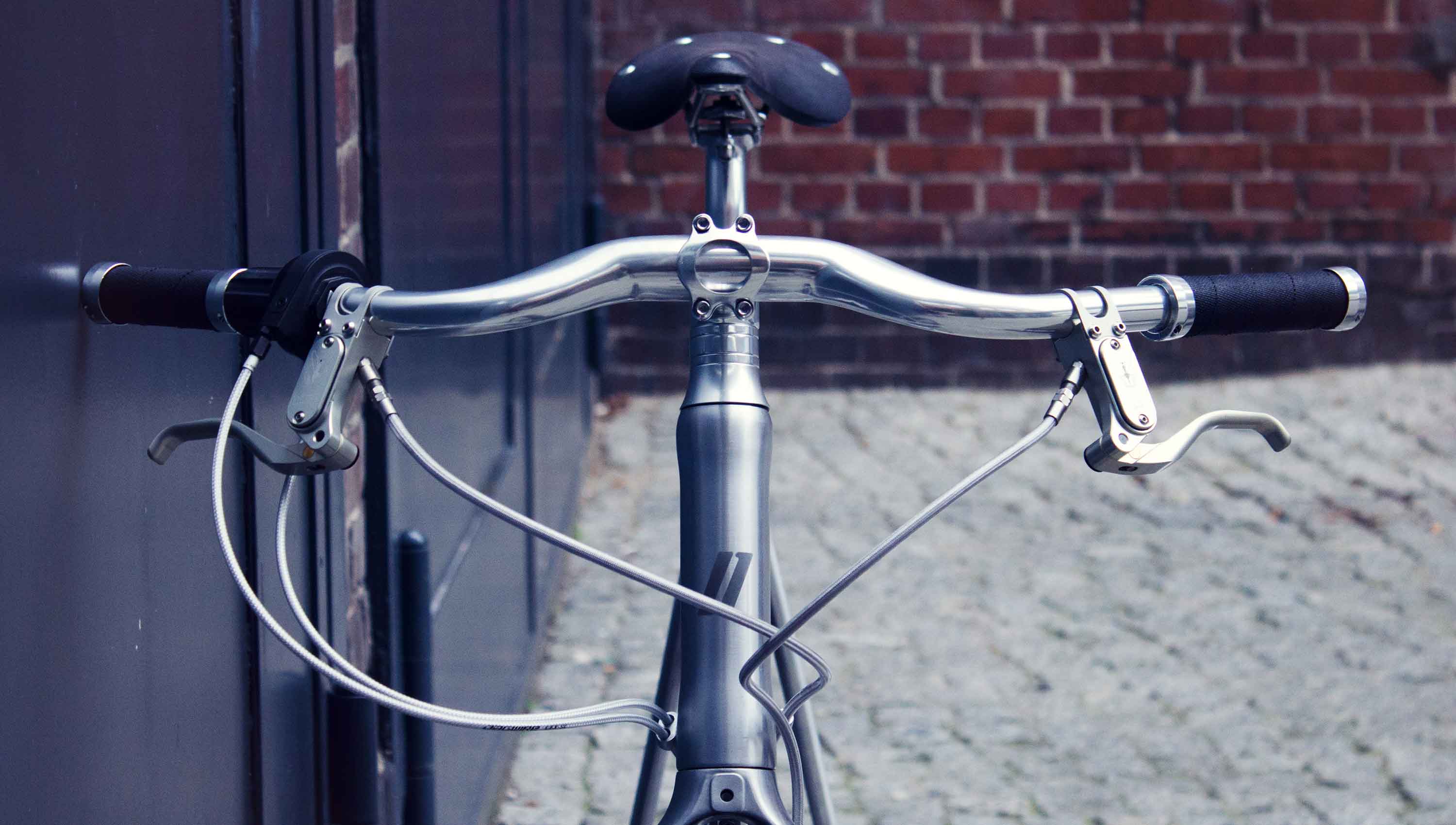 Cintre Schindelhauer Noirette