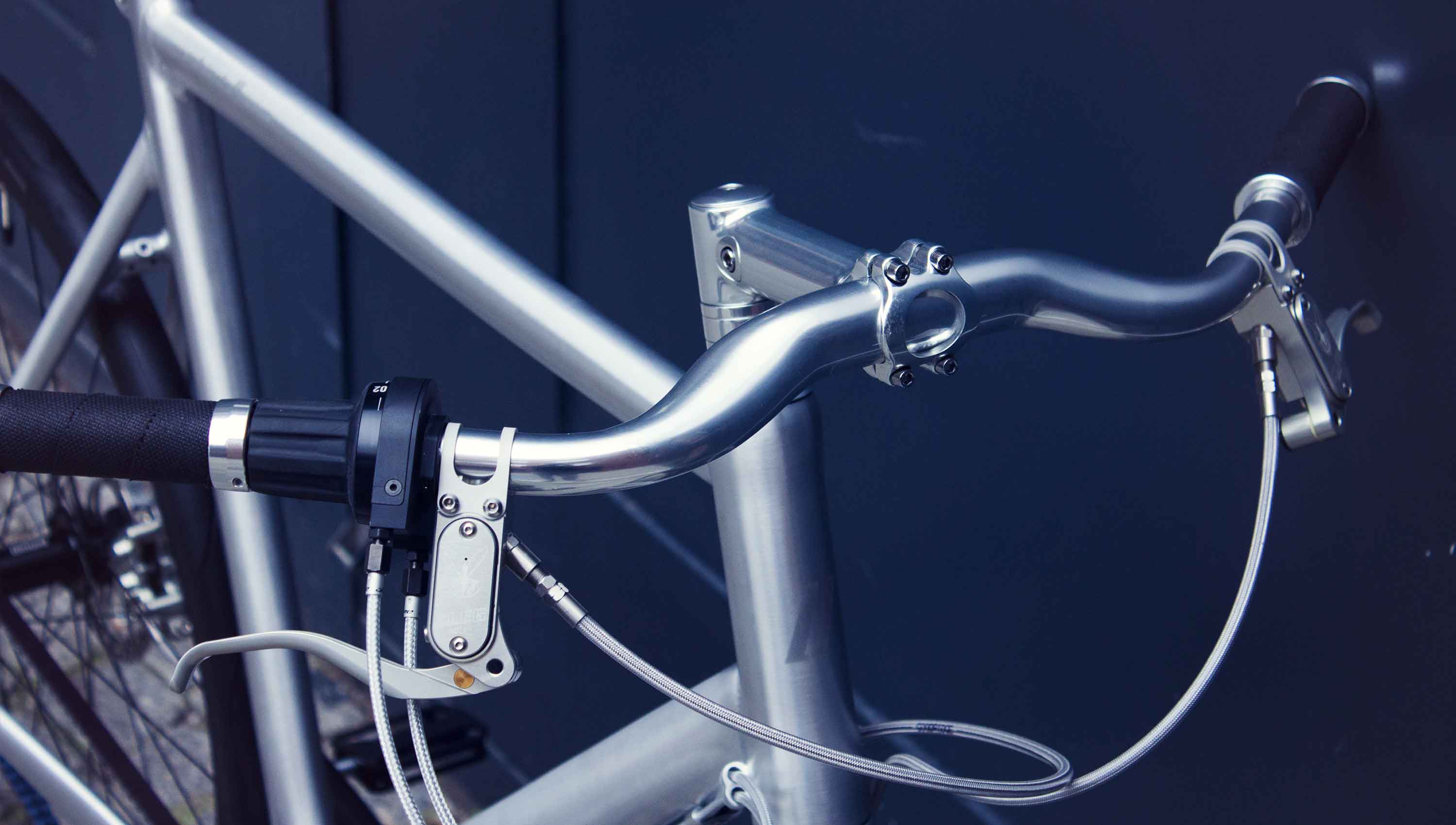 Cintre Schindelhauer Noirette