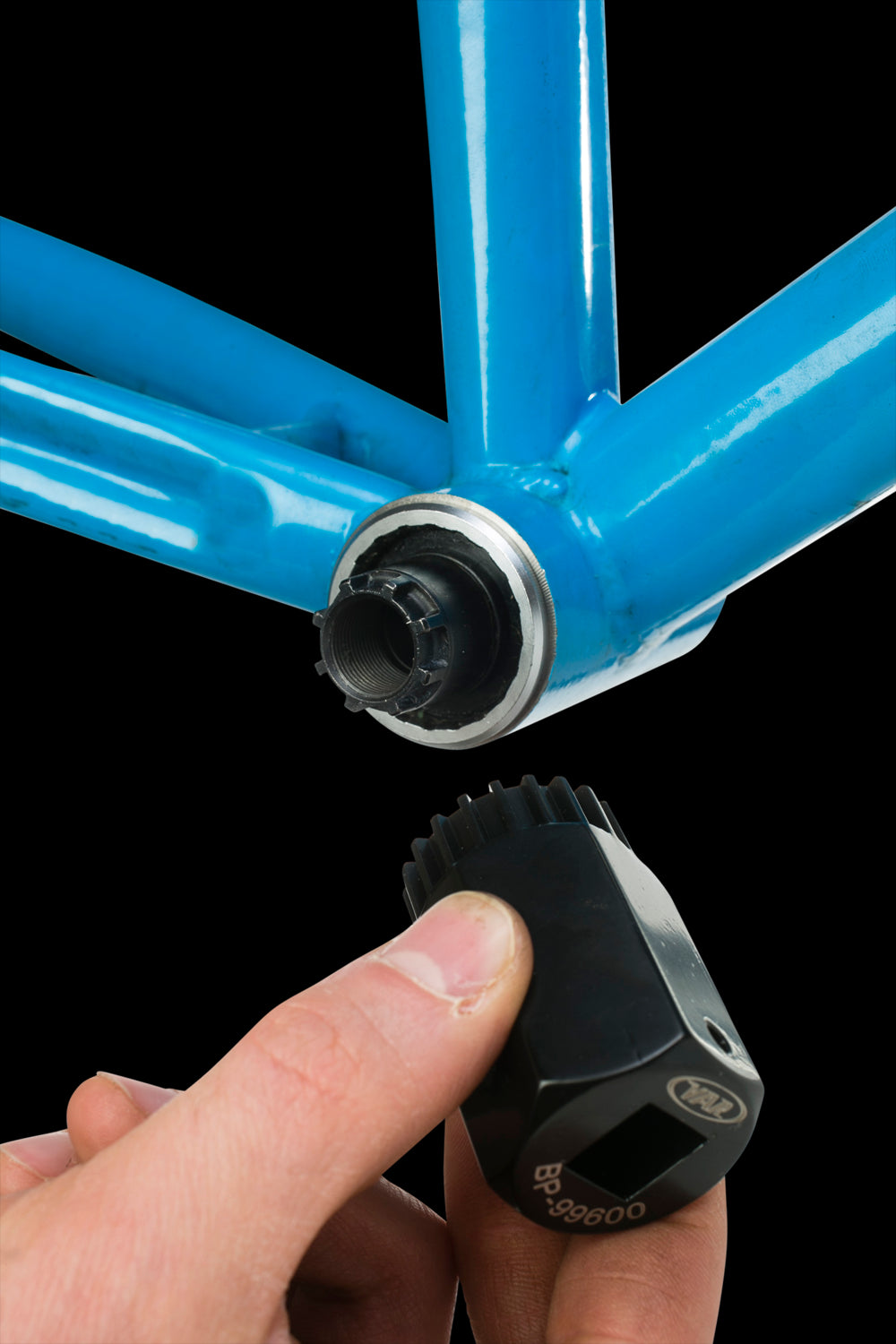 VAR Bottom Bracket Key Octalink / ISIS Cartridge Type