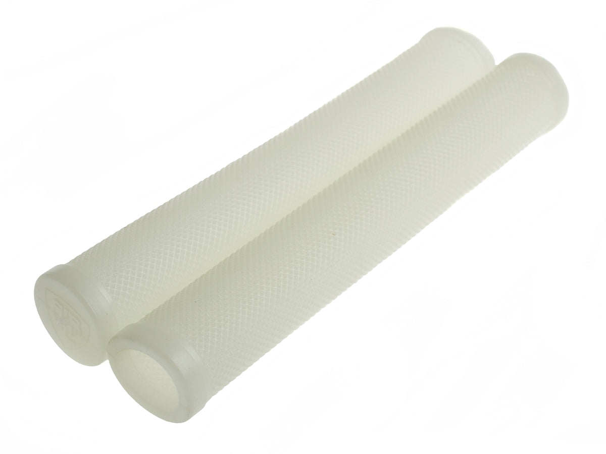 Puños masticables BLB que brillan en la oscuridad