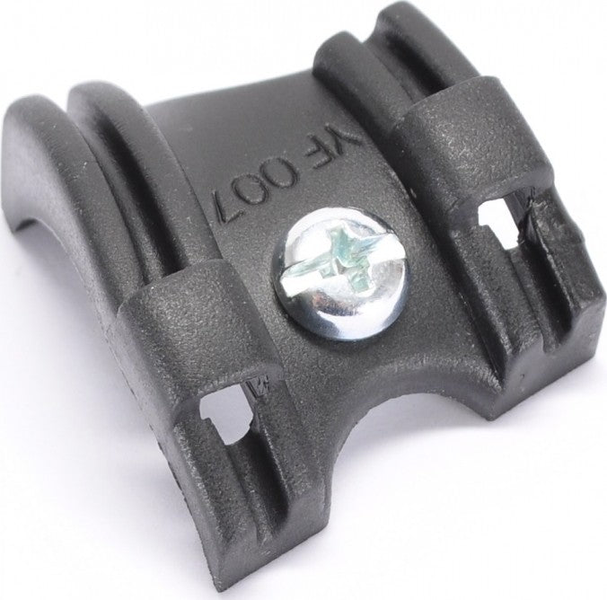 Guide-câble sous boîtier de pédalier à vis PNA