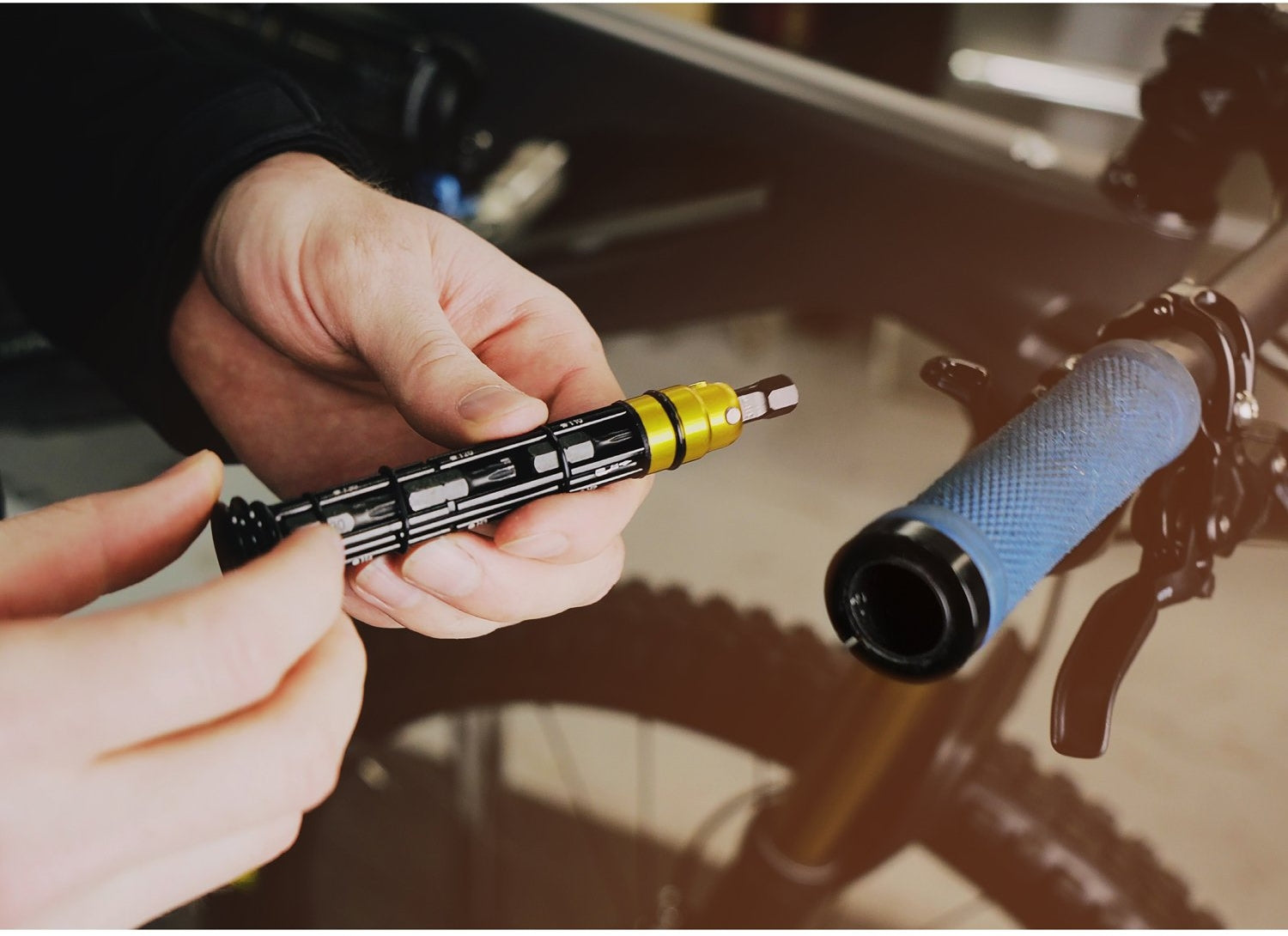 Tool kit for grips Lezyne Dual Insert Kit