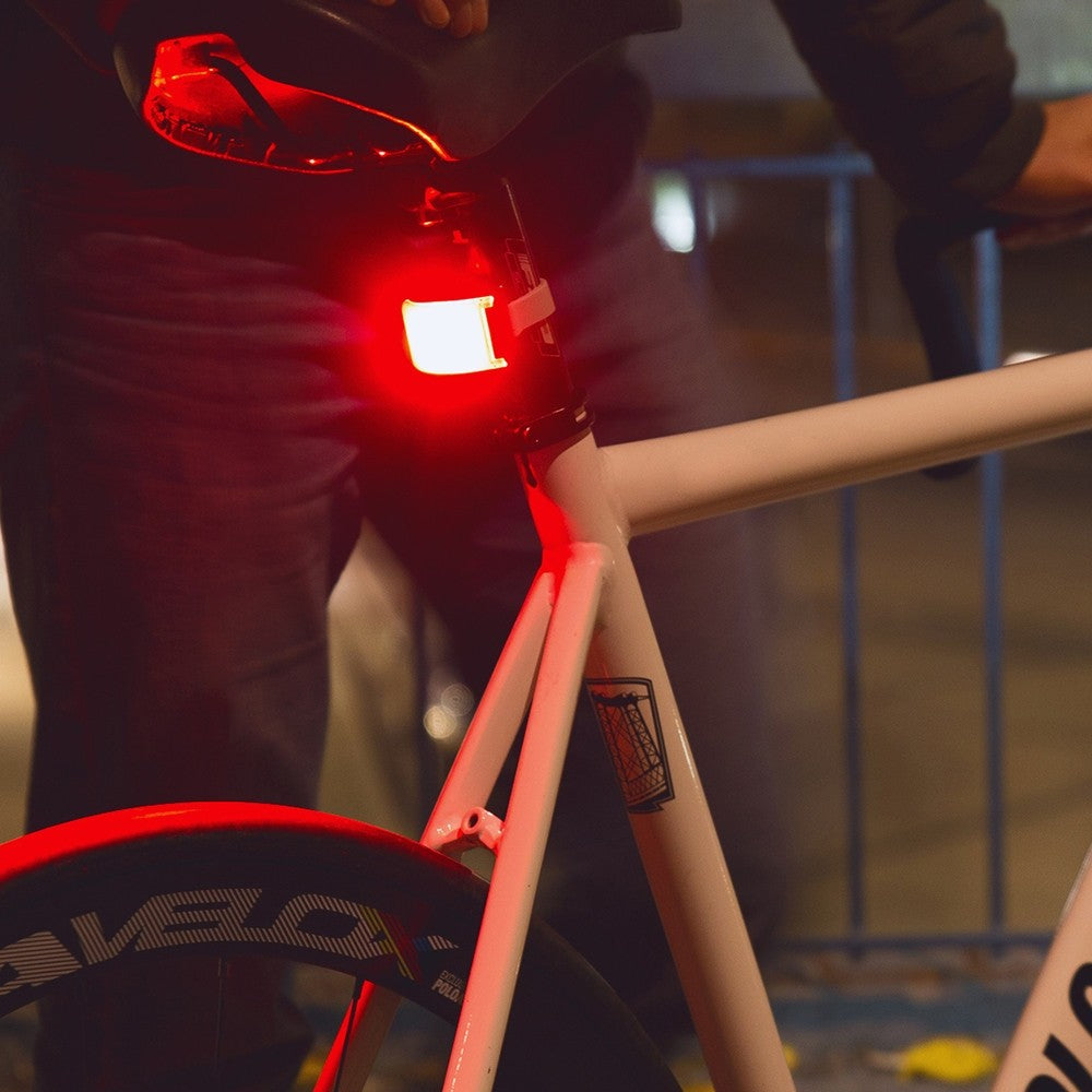 Lampe Vélo Bookman CURVE USB Arrière