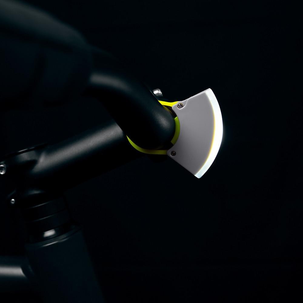 Lampe vélo USB avant Bookman CURVE
