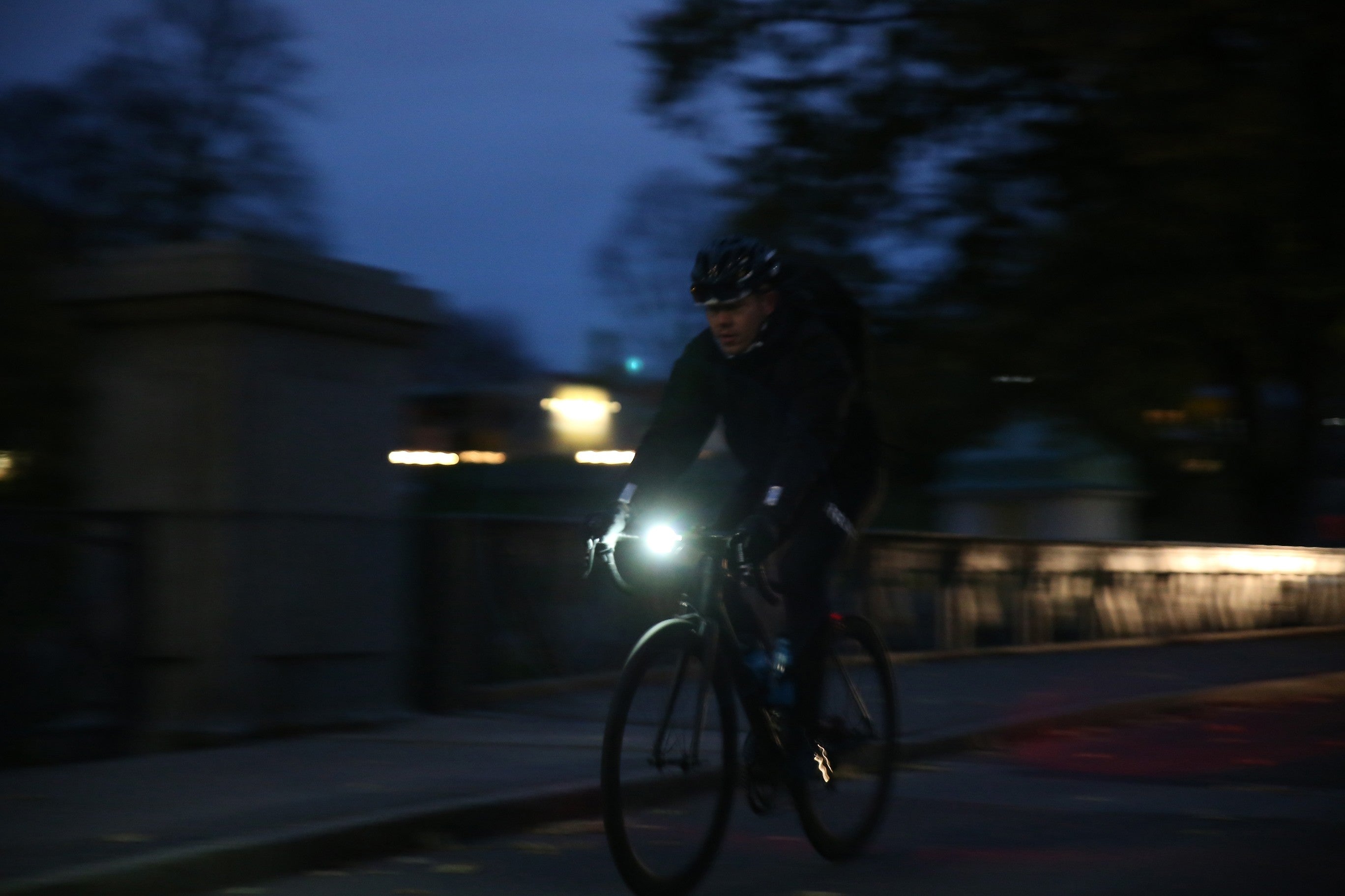 Lampe vélo USB avant Bookman CURVE