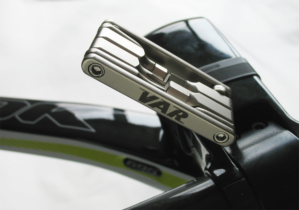 Multitool VAR MF-21000C 8 fonctions