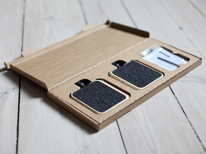 Pedali moto urbani in legno grezzo