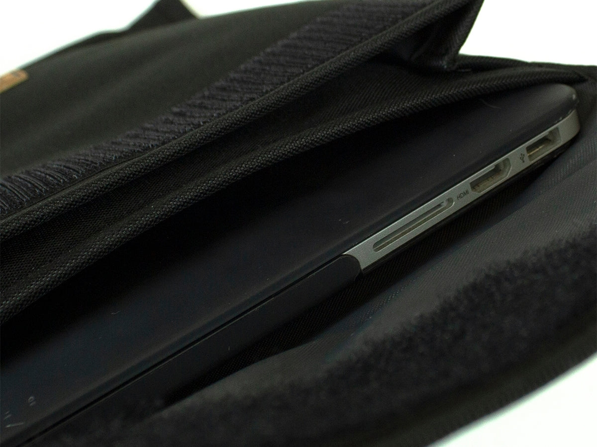 Pochette pour ordinateur portable Restrap