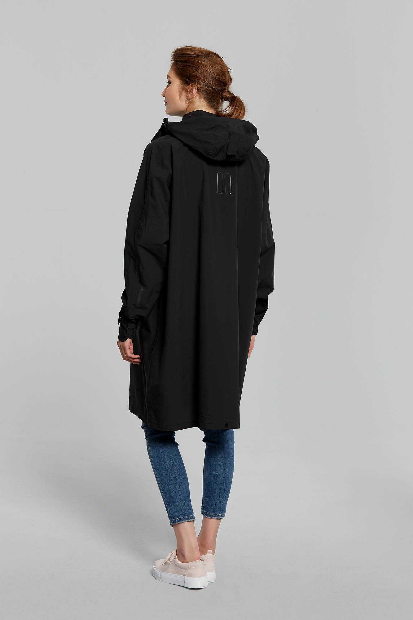 Basil Mosse Unisex Rain Poncho