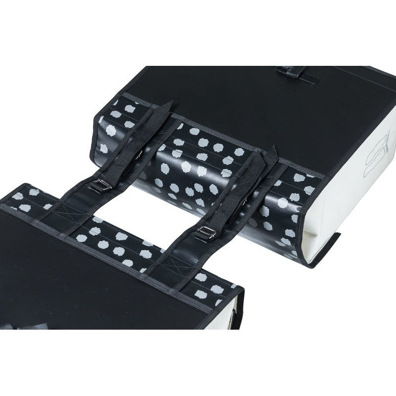 Black reflective / White