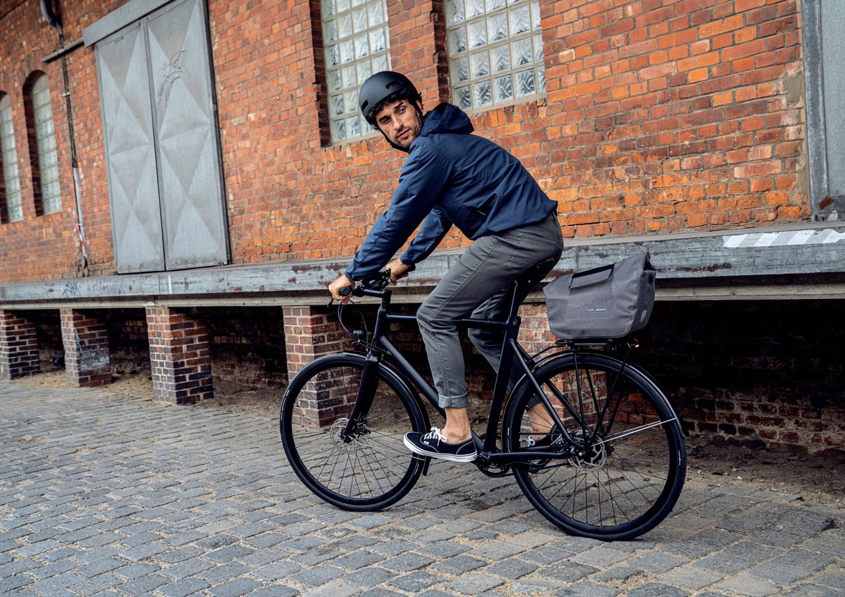 Ortlieb Trunk-Bag RC Urban rear bike bag to clip onto luggage rack