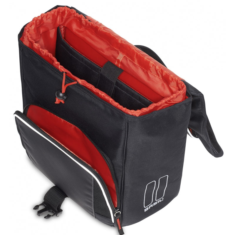 Basil Sport Design 18L bike bag + waterproof cover
