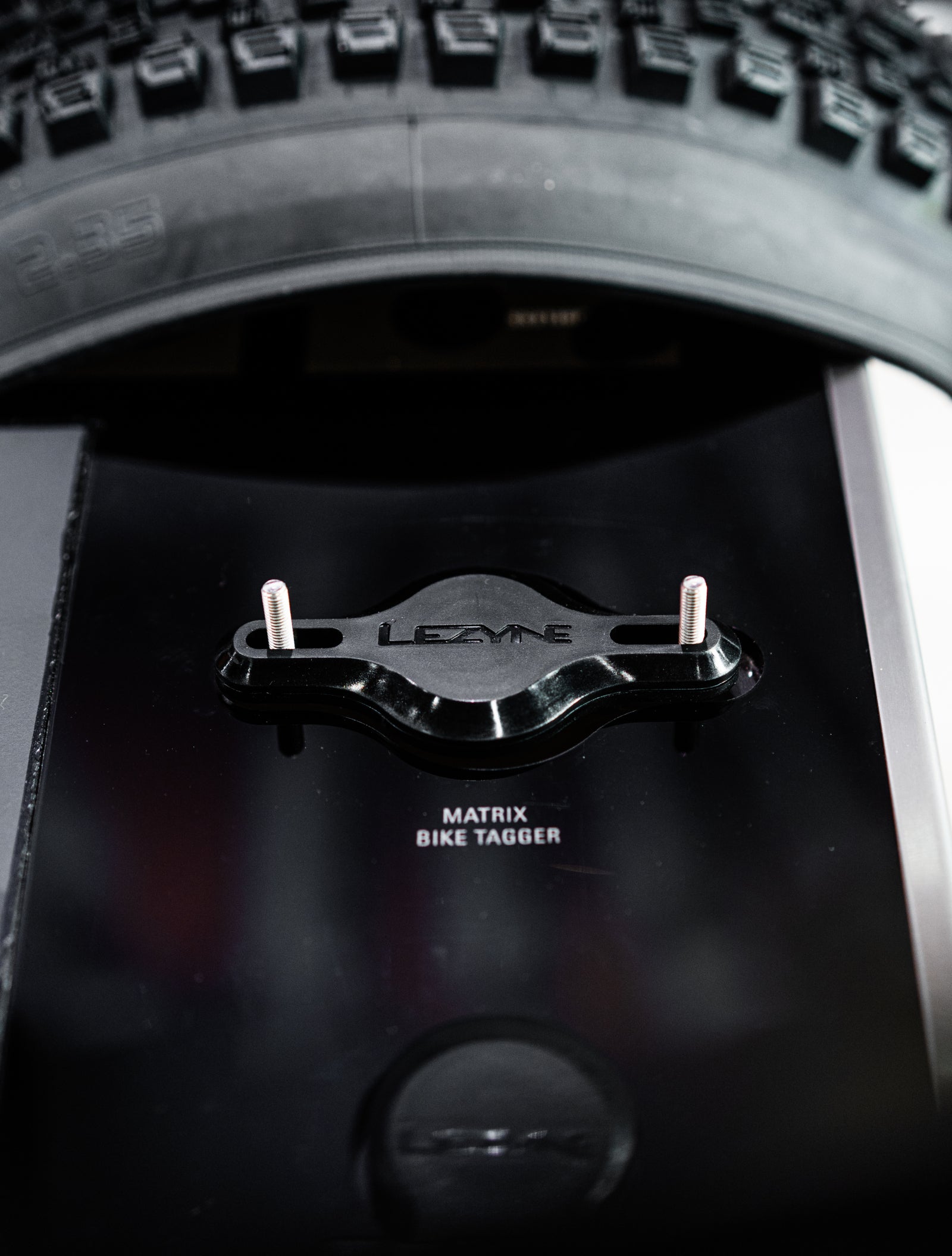 Support antivol Gps Airtag de vélo Lezyne Matrix