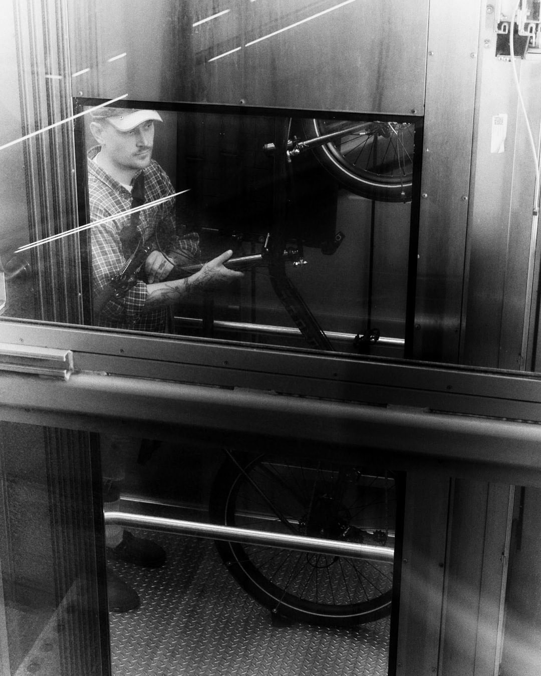 Support inclinable pour plateforme avant Omnium