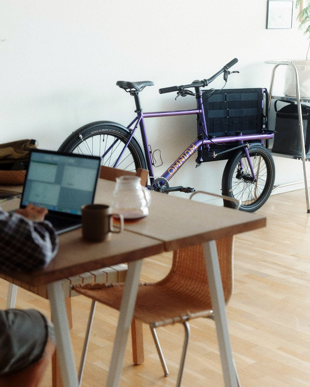 Support inclinable pour plateforme avant Omnium