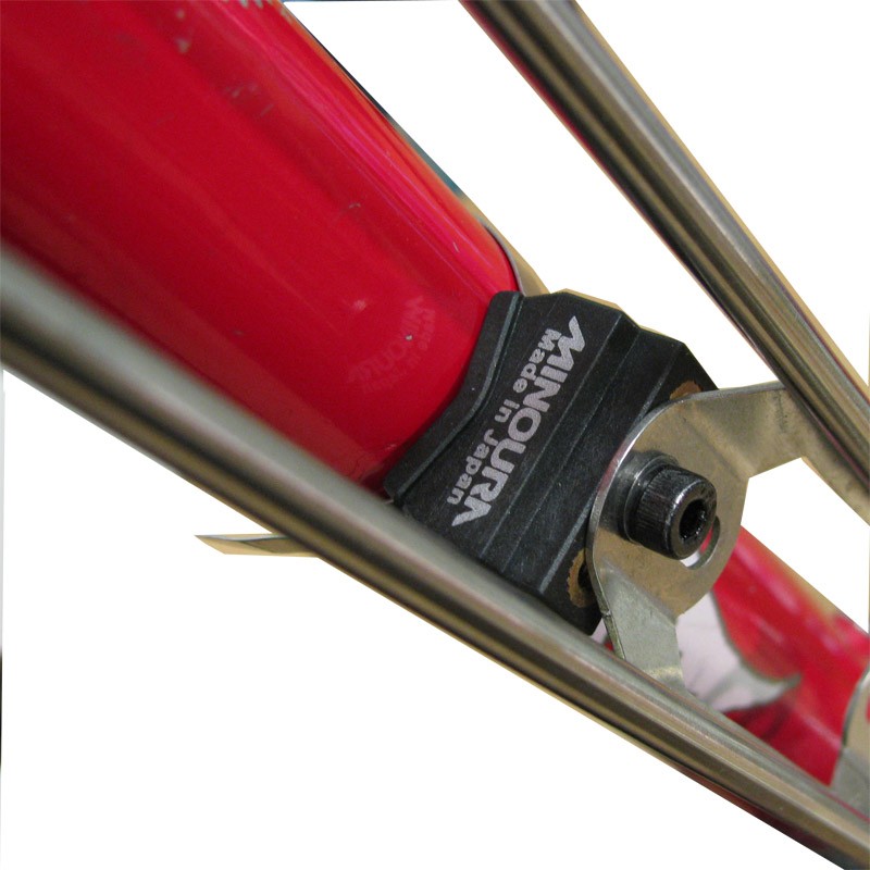 Système de fixation universel Minoura Easyband