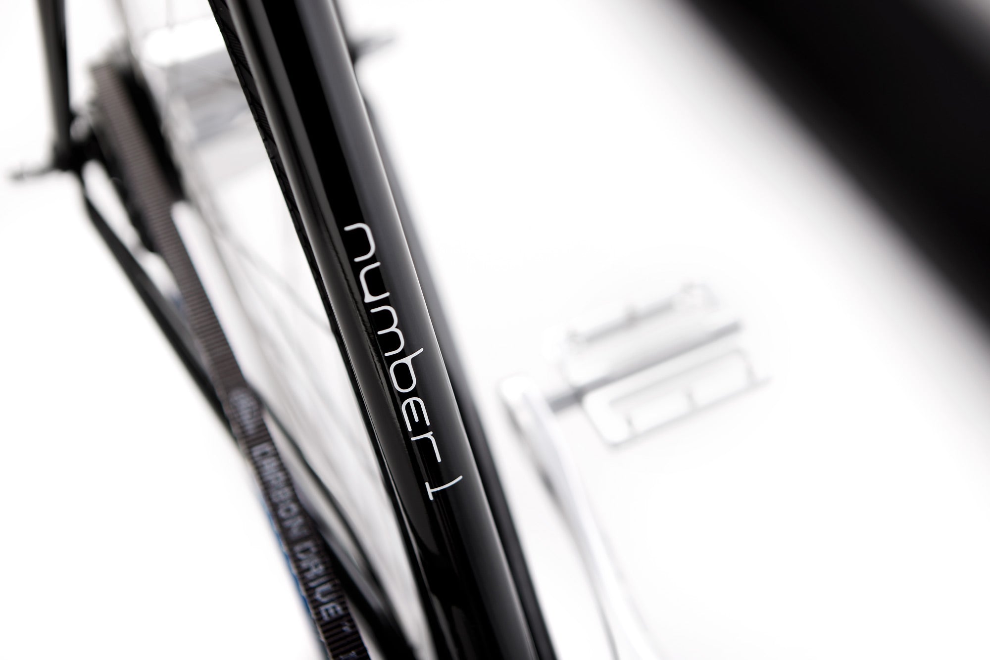 Vélo de ville à courroie Mikamaro 8/11 vitesses