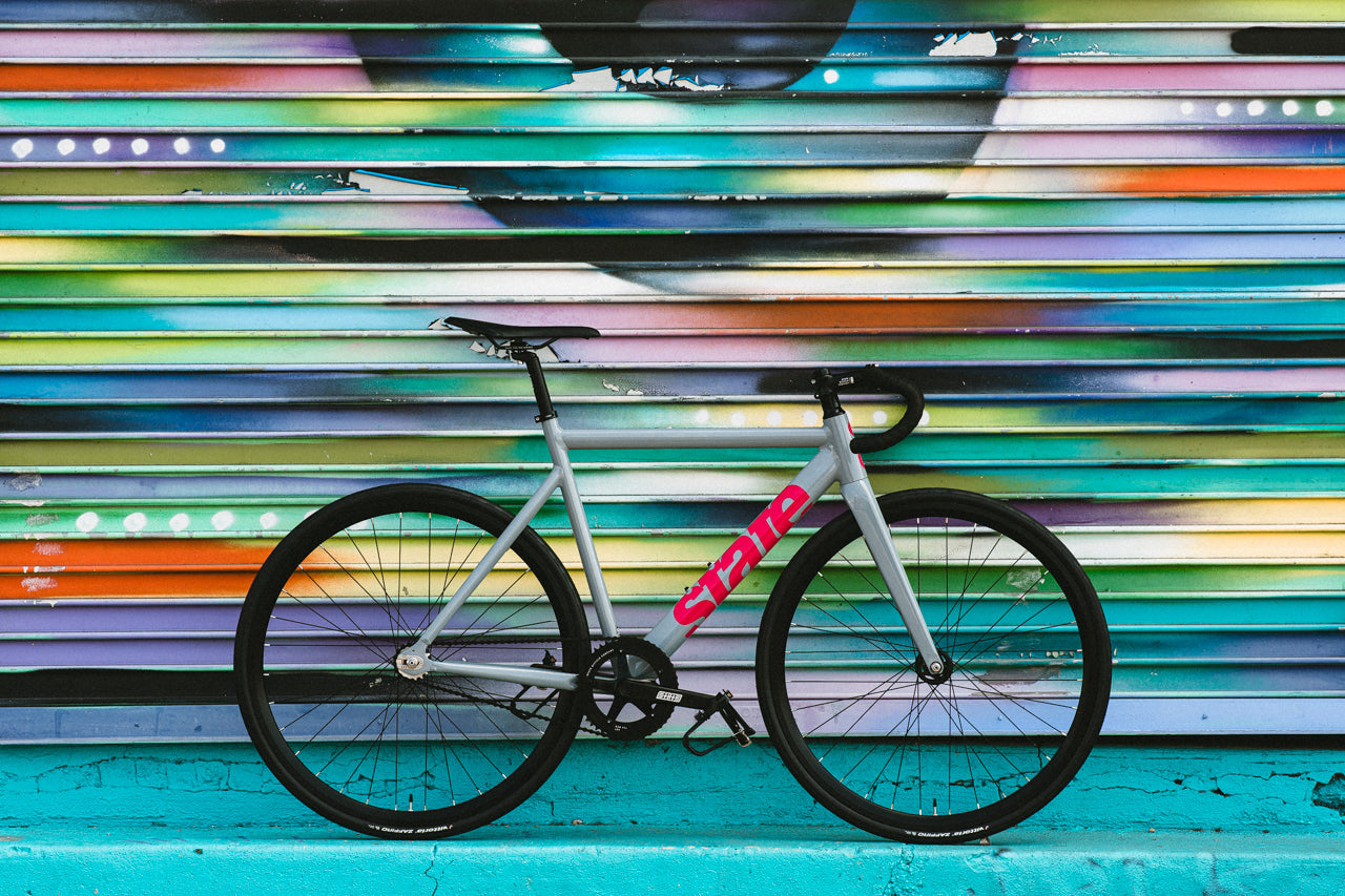 Vélo fixie / singlespeed State Bicycle 6061 Black Label v3