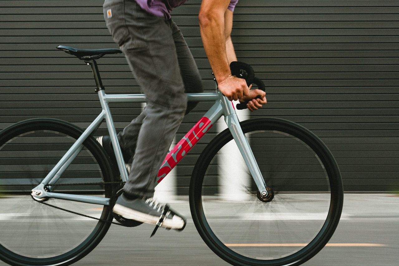 Vélo fixie / singlespeed State Bicycle 6061 Black Label v3