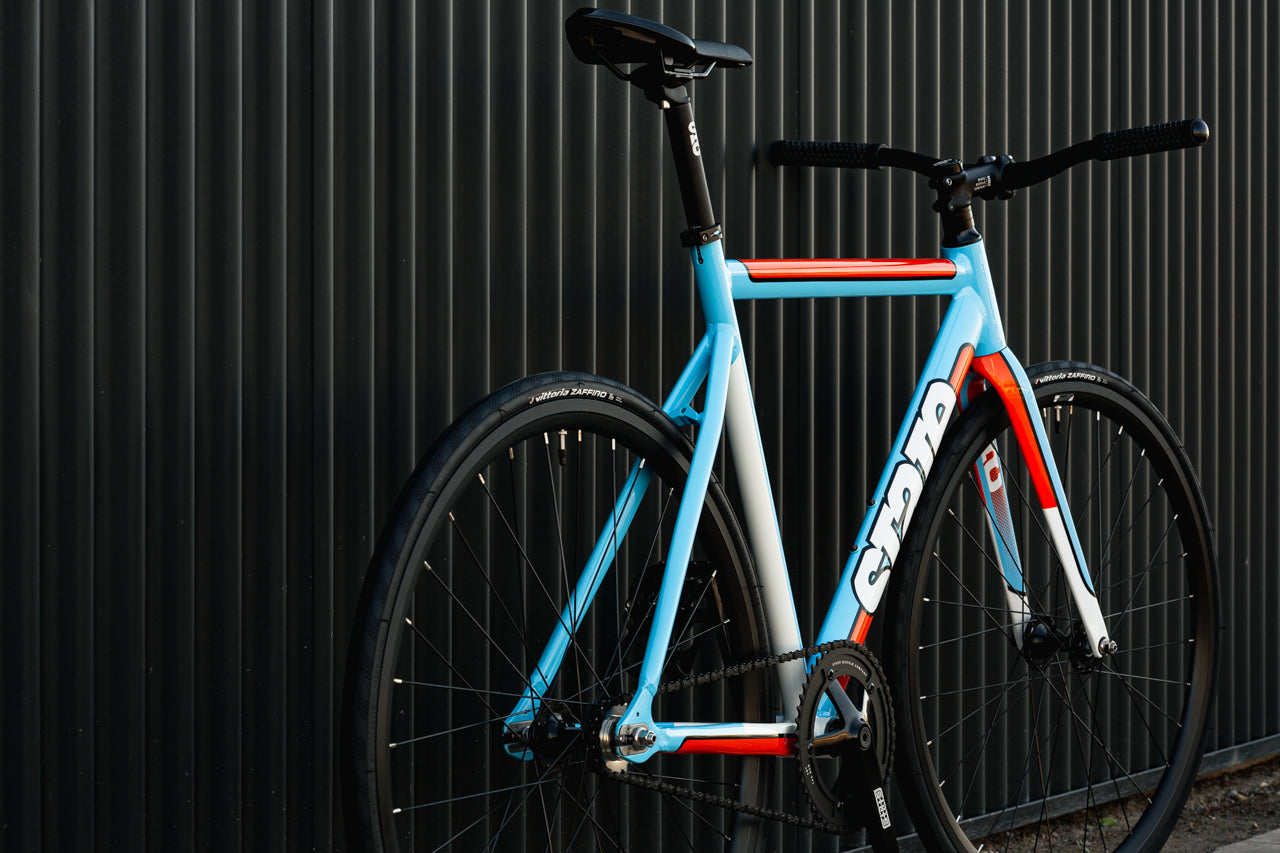 Vélo fixie / singlespeed State Bicycle 6061 Black Label v3