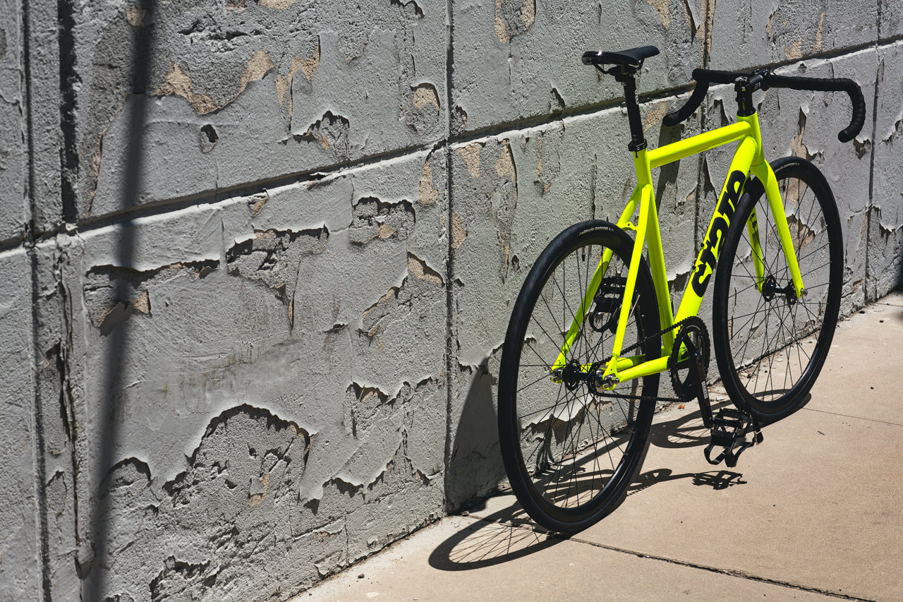 Vélo fixie / singlespeed State Bicycle 6061 Black Label v3