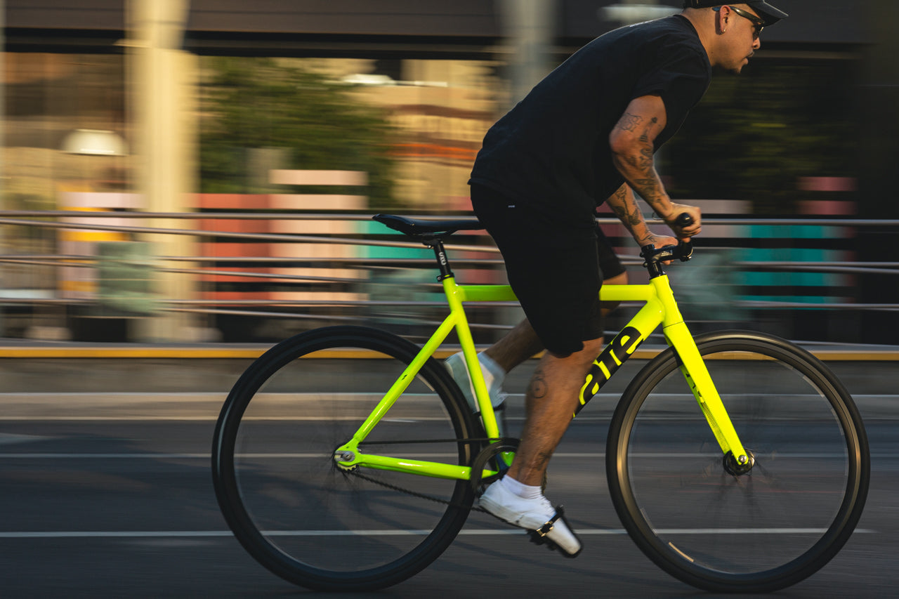 Vélo fixie / singlespeed State Bicycle 6061 Black Label v3