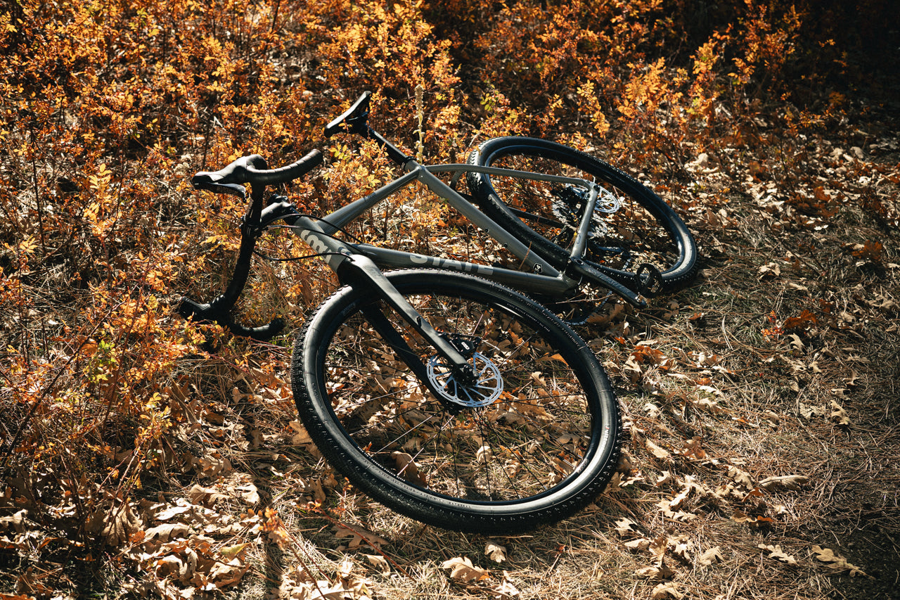 Gravel bike State Bicycle 6061 Black Label All-Road