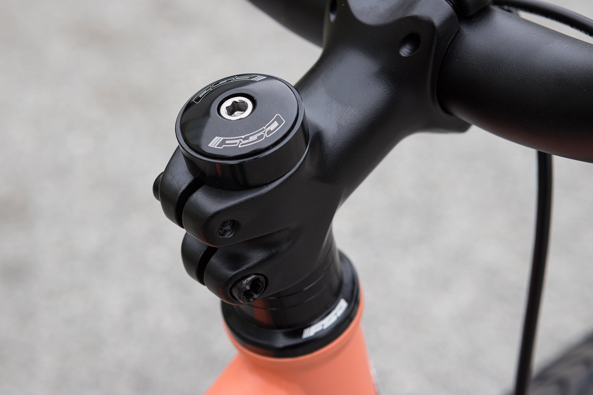 Vélo urbain 8 vitesses Fairdale Lookfar Step-Thru