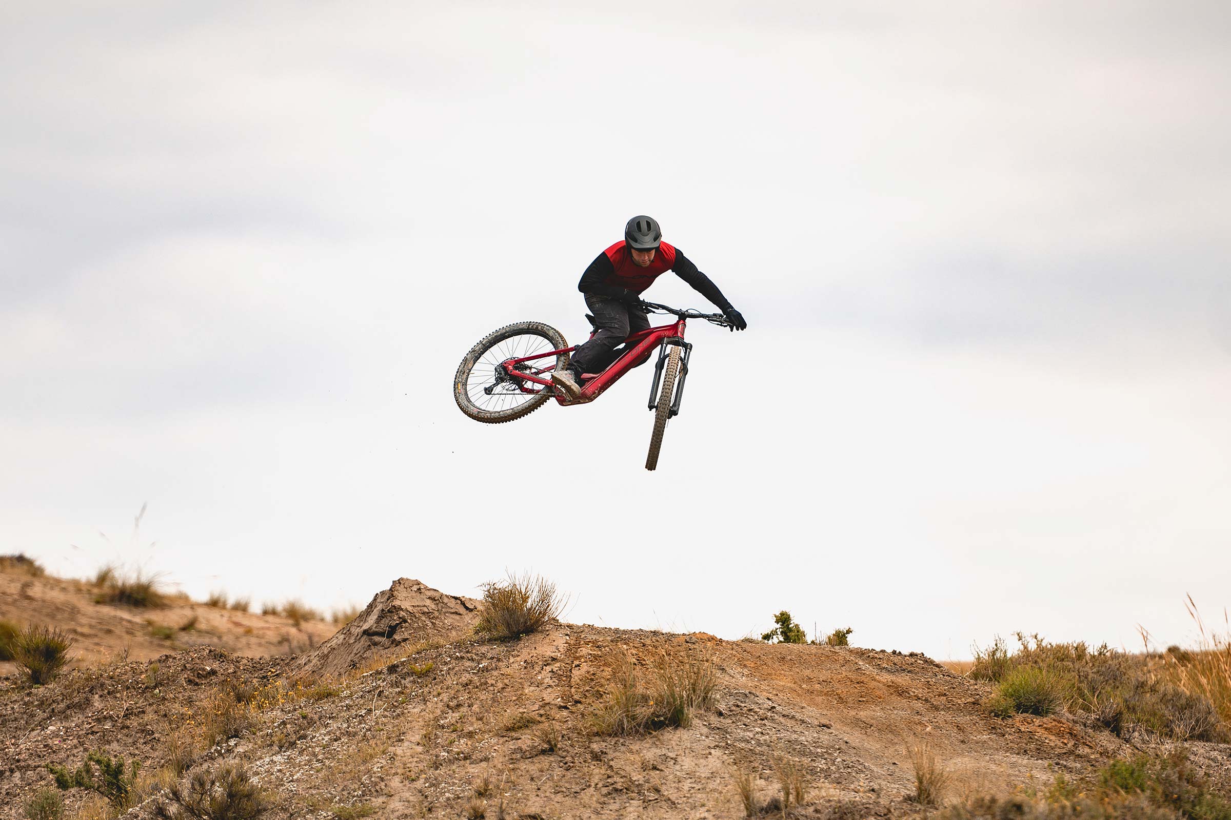 VTT électrique tout suspendu G-ONE Black Hill FS 1